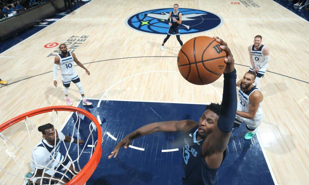 灰熊vs老鹰，莫兰特绝杀率队逆转取胜