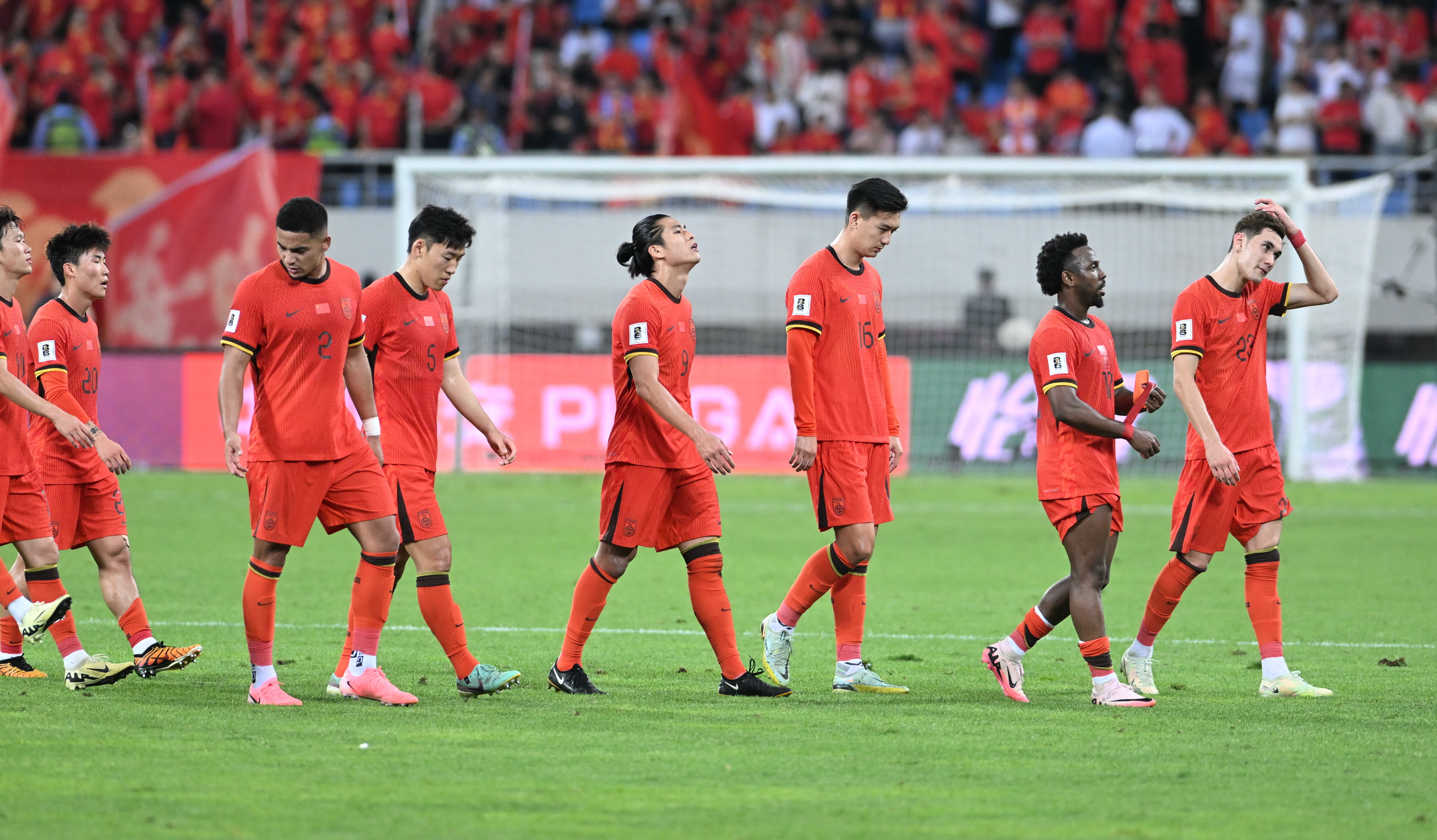 关于阿拉巴破门得分，助球队取胜重要比赛的信息