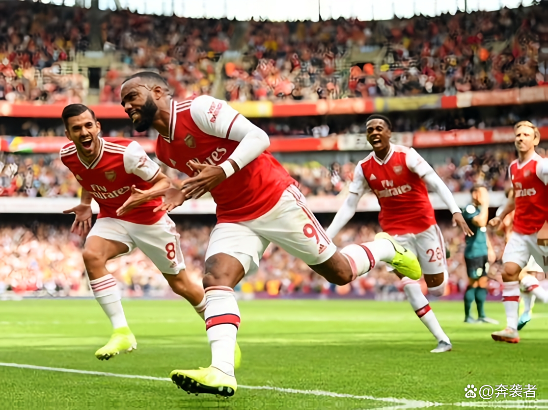 英超决赛震撼开打,巅峰对决引爆全场 英超决赛震撼开打,巅峰对决引爆全场