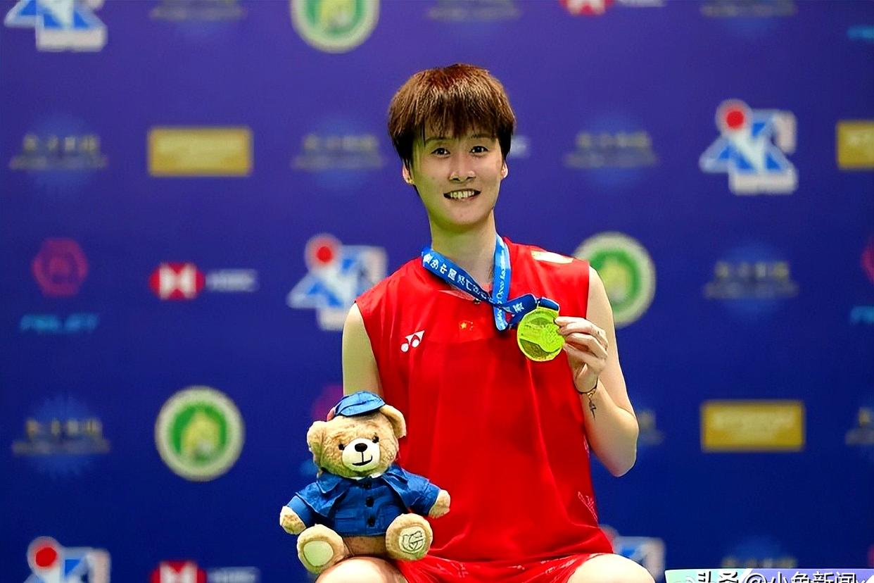 中国队横扫丹麦队，陈雨菲点燃赛场