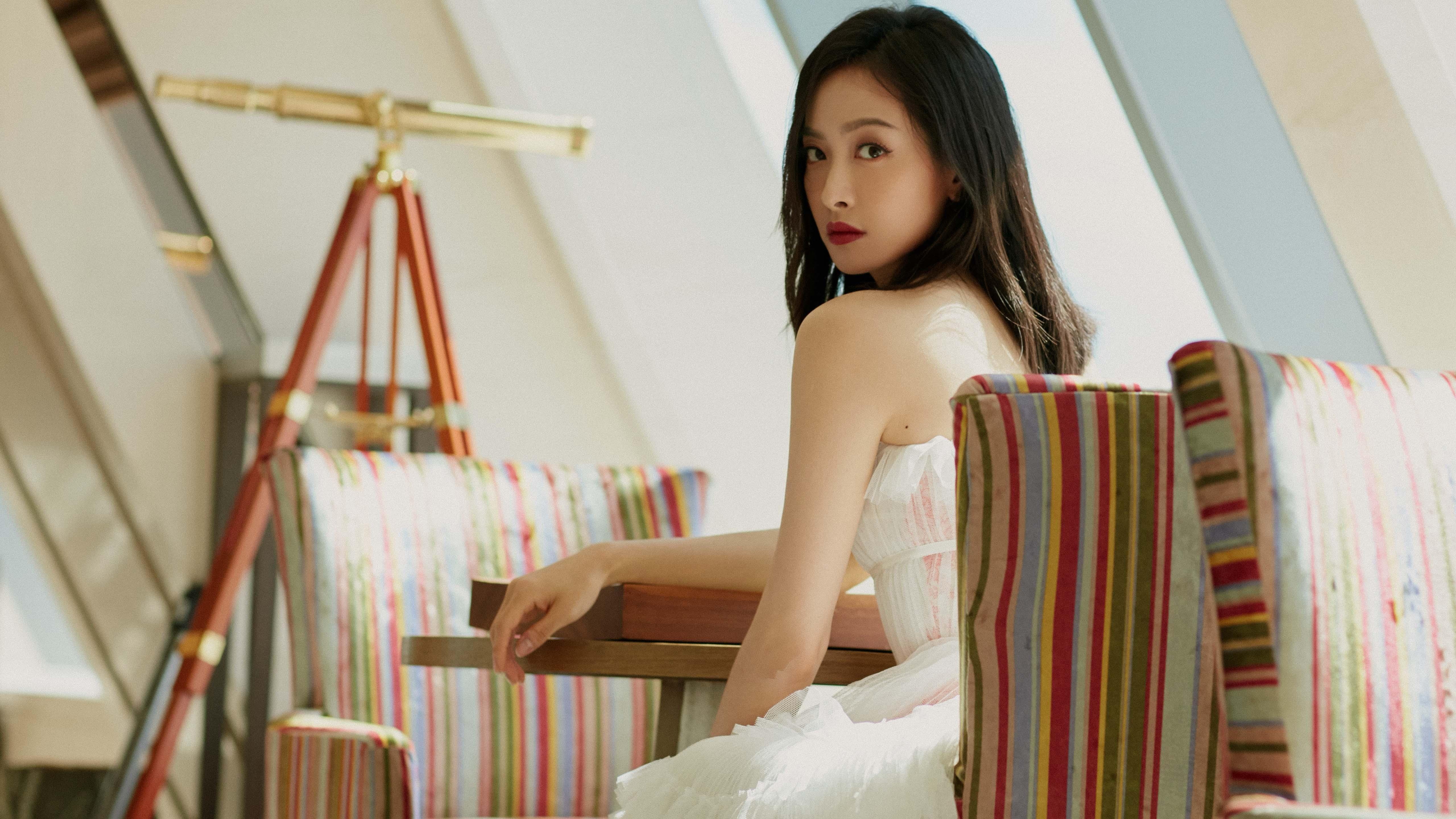 战舞奏凯,链式巴雷拉诠释新桑巴,巴西稳稳拿下的攻防密码