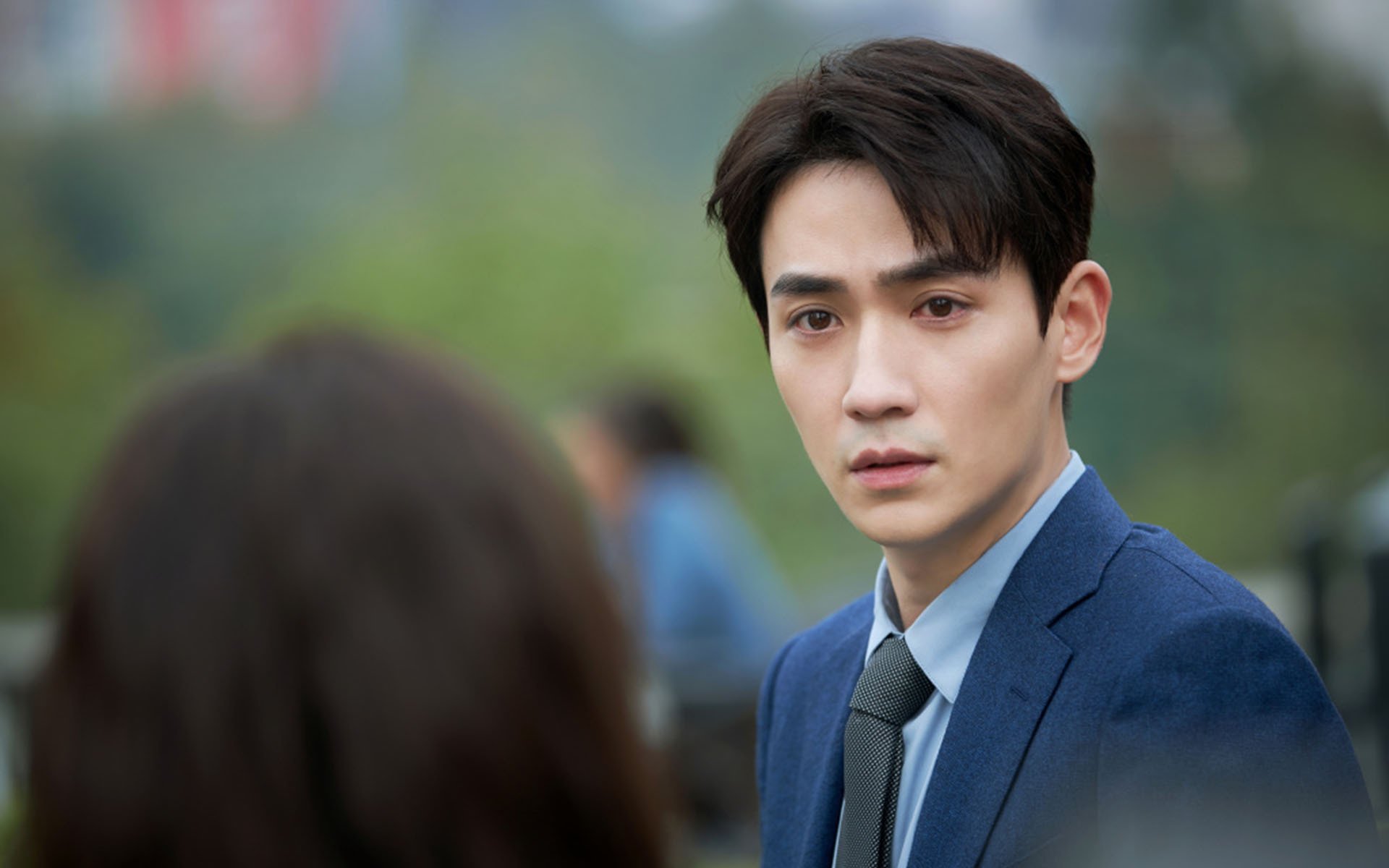 屠龙者阿劳霍，当中卫的利刃刺穿银河战舰